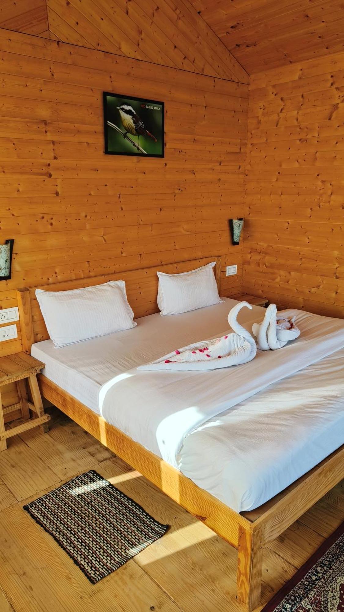 The Sunbird Retreat Resort Nainital Buitenkant foto