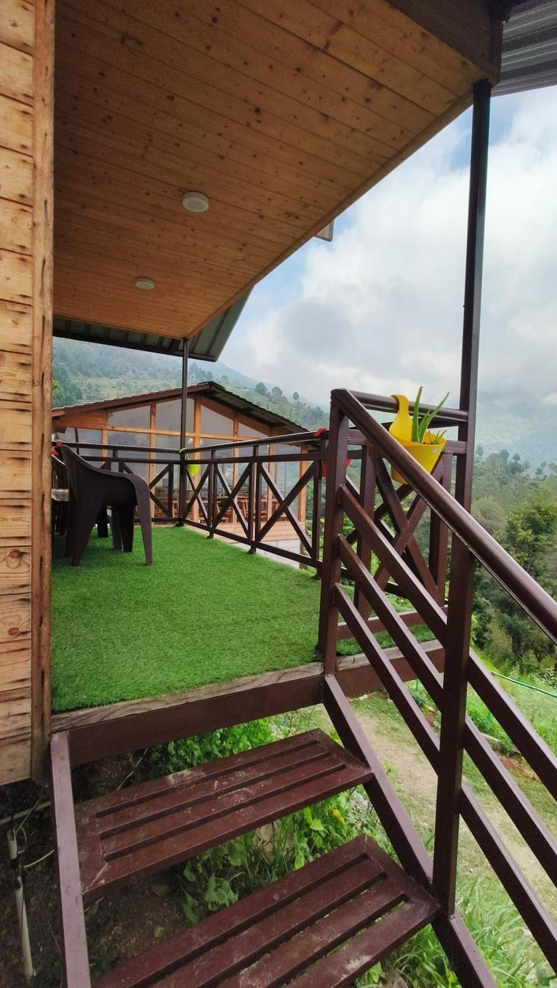 The Sunbird Retreat Resort Nainital Buitenkant foto